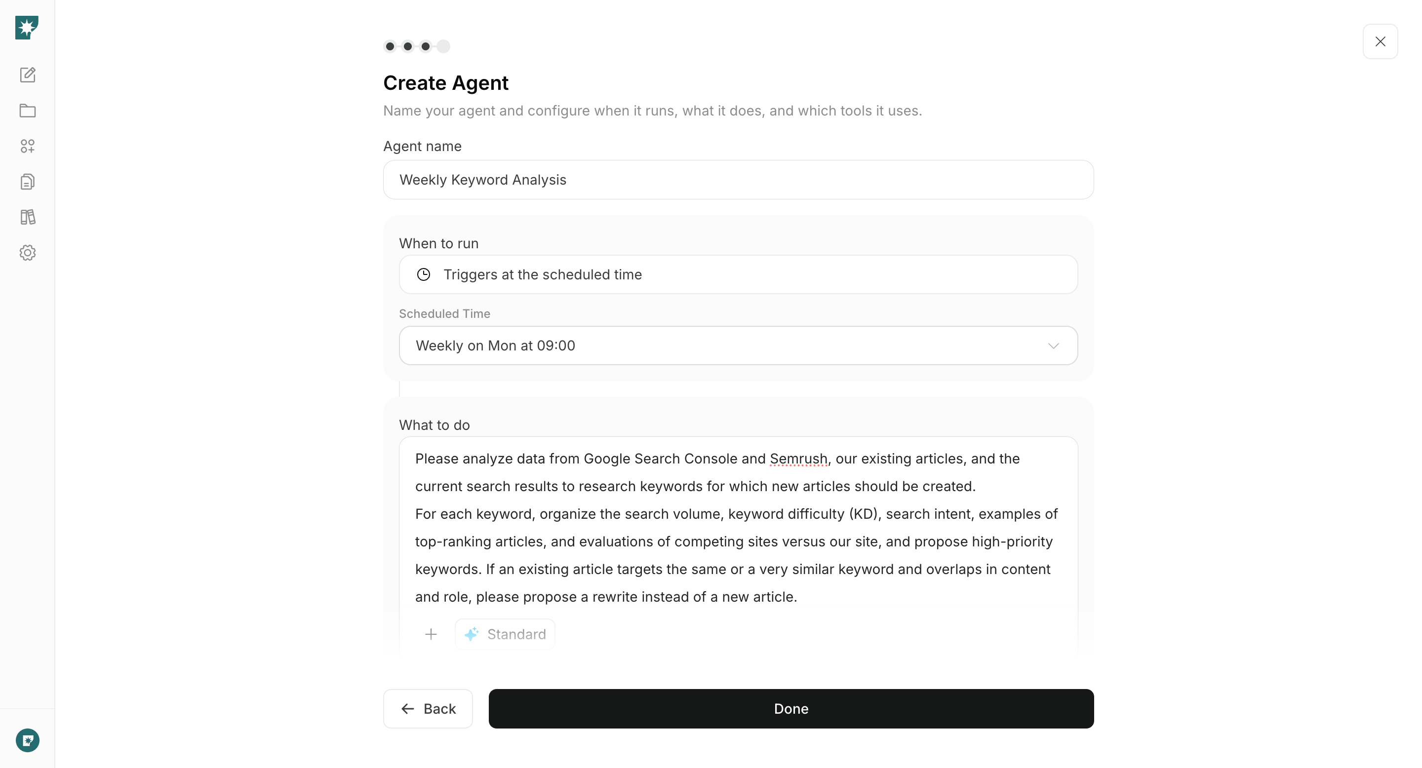Bildschirm zum Festlegen von Auslösern und Ausführungsdetails für den Keyword-Recherche-Agent