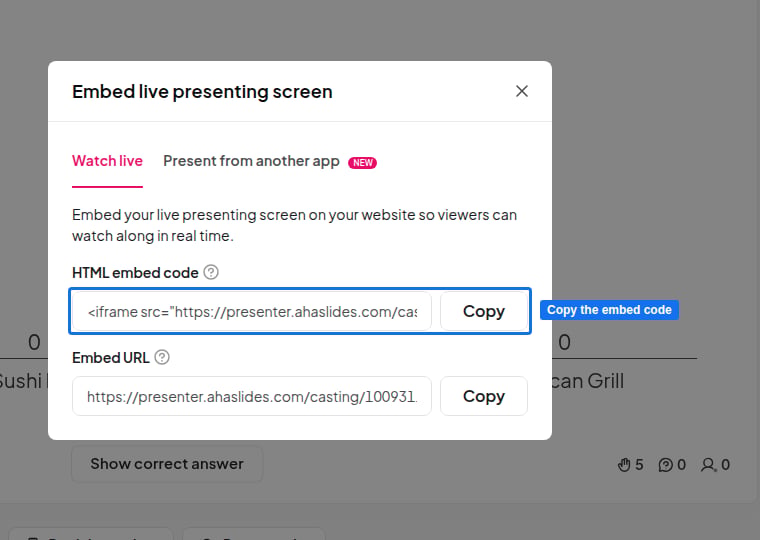 La finestra Incorpora schermata di presentazione live di AhaSlides, con il campo HTML embed code e il suo pulsante Copia evidenziati