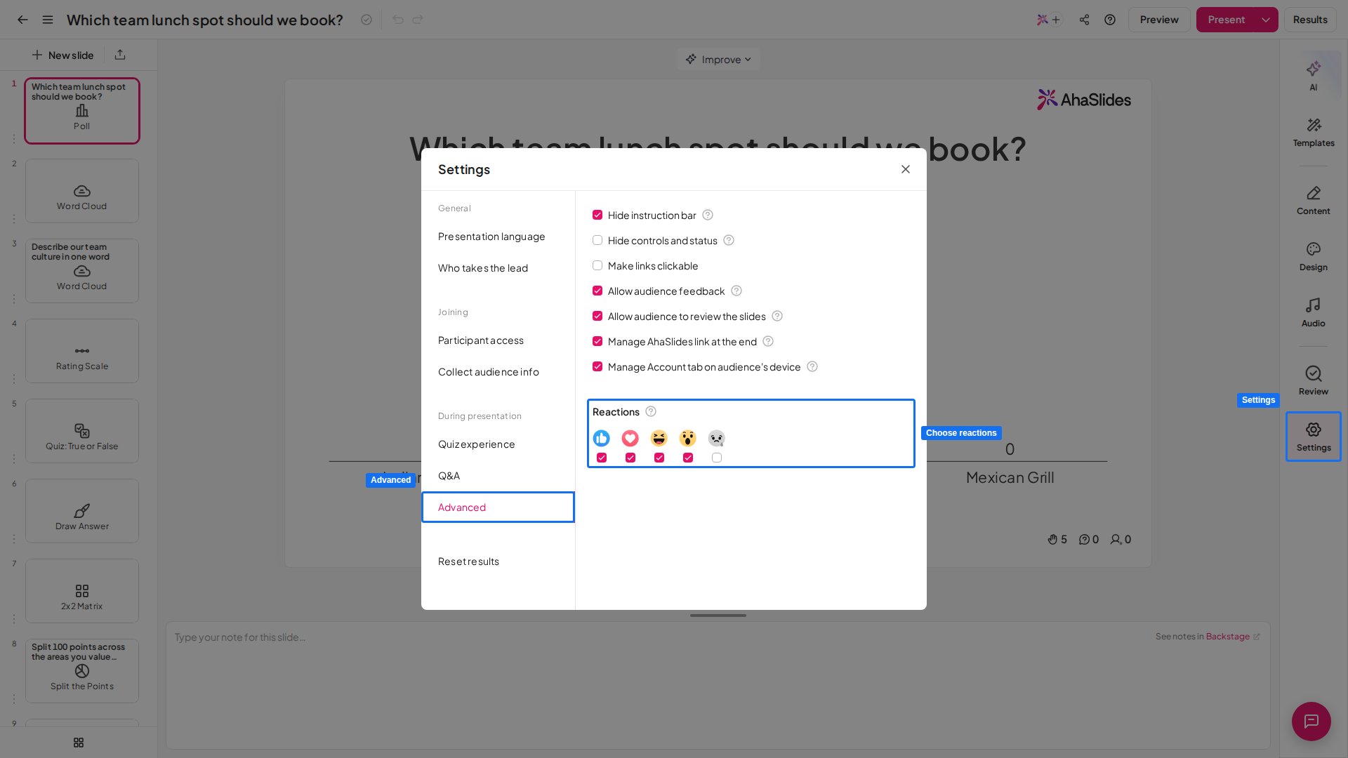 設定が開き、詳細設定タブでリアクションのチェックボックスが強調表示された AhaSlides エディター