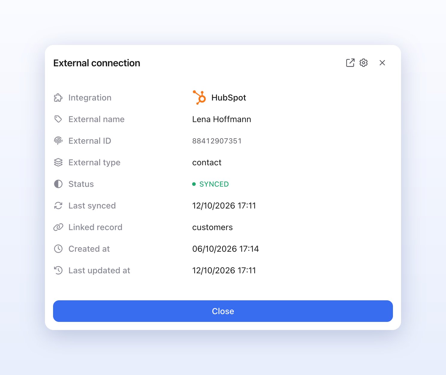 Detailansicht Externe Verbindung einer Kundin: Integration HubSpot, externer Name Lena Hoffmann, externe ID, Typ contact, Status synchronisiert und Zeitpunkt der letzten Synchronisierung