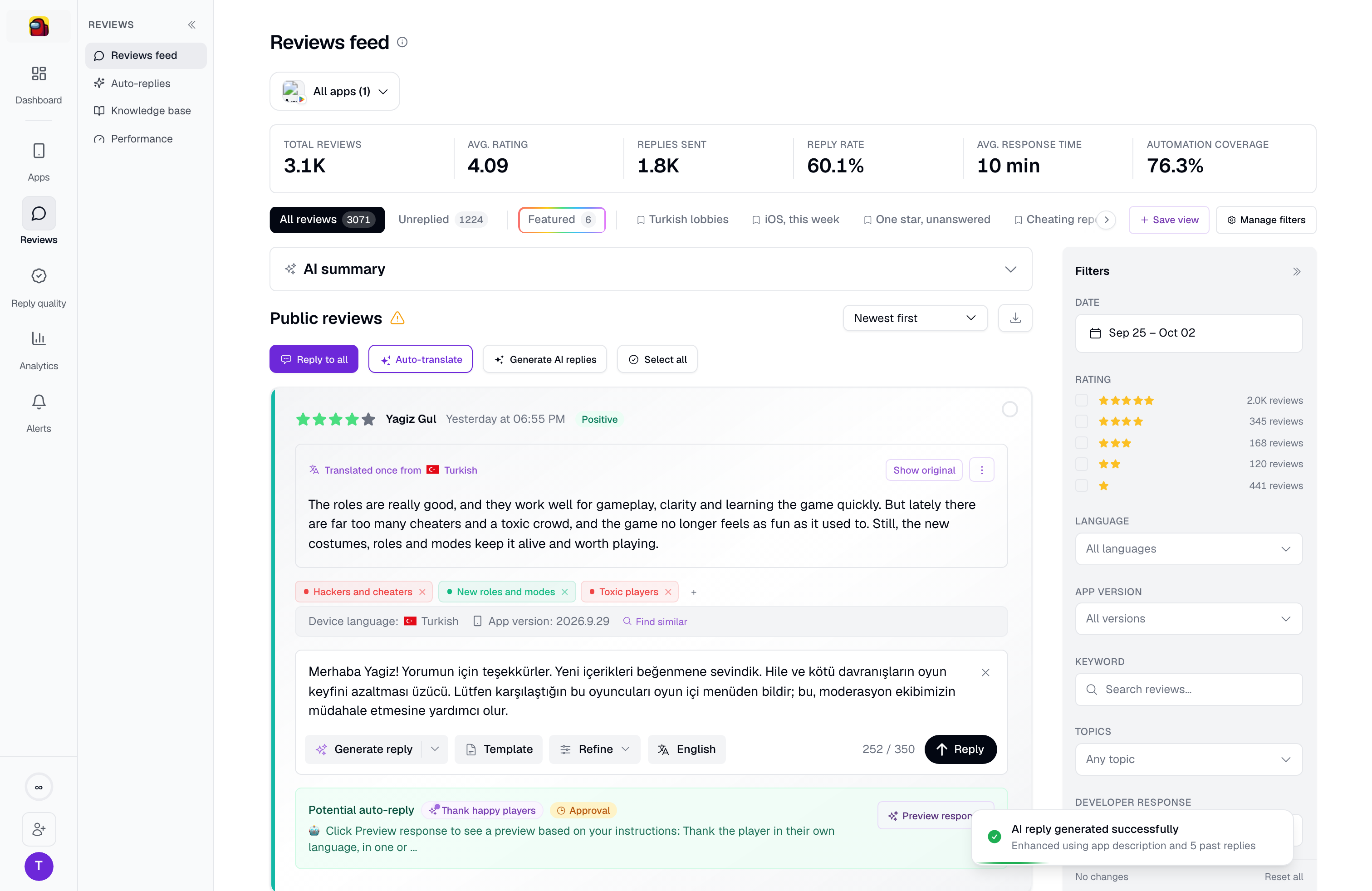 AI-drafted Turkish reply in the composer, language-matched to the review, with an English preview under it