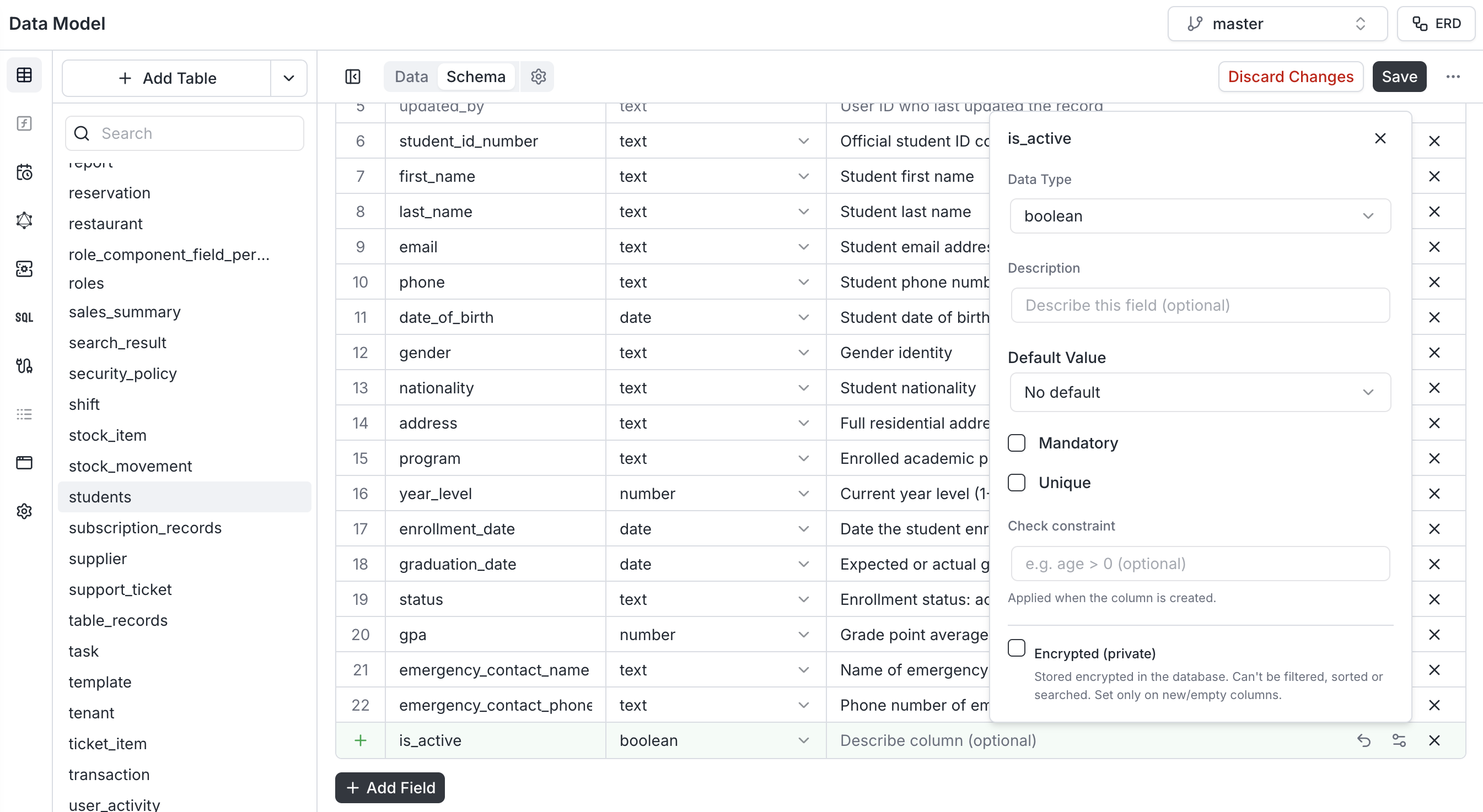 Field configuration panel with data type, default value, and constraints