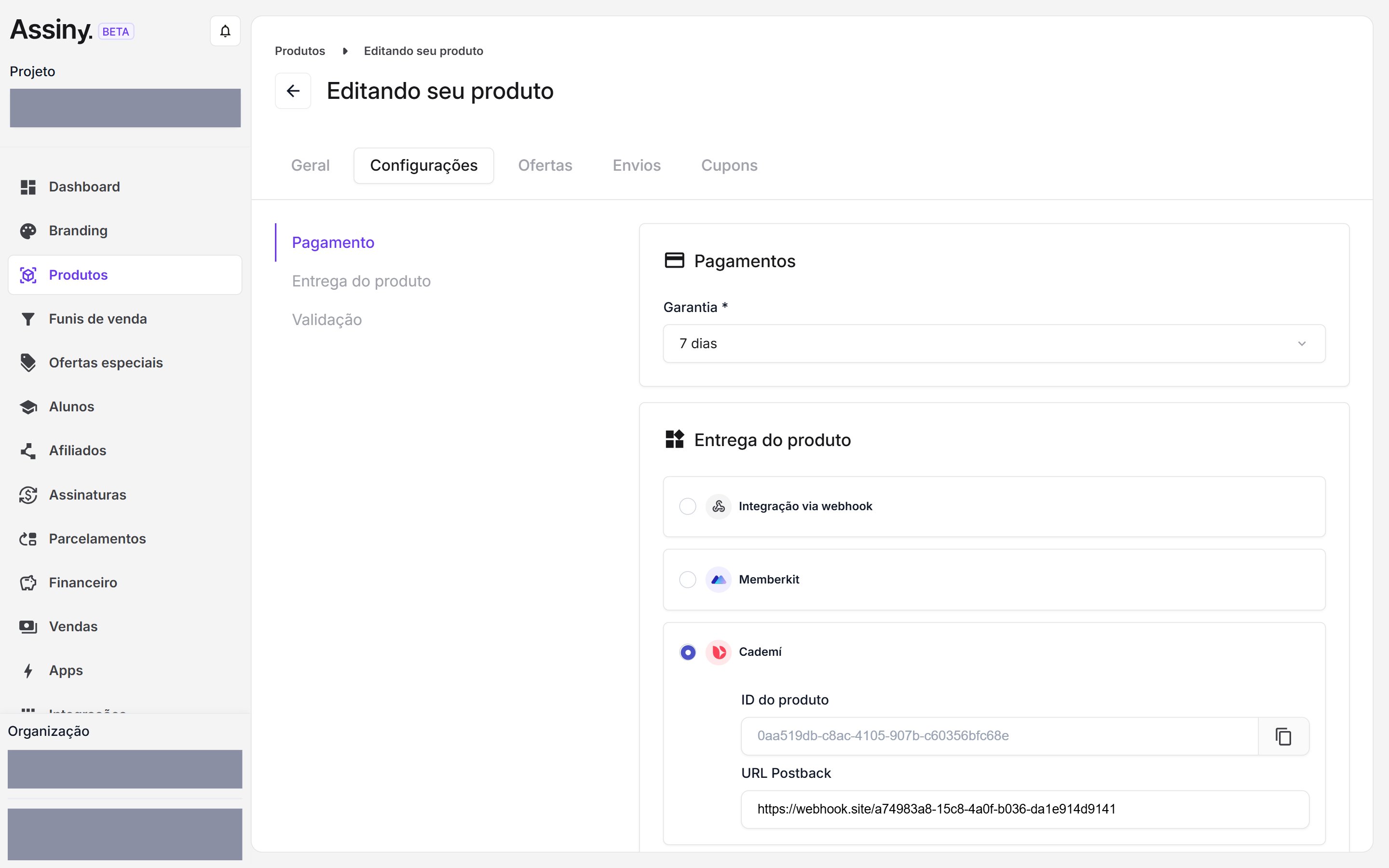 Aba Configurações do produto, com o campo Garantia preenchido em 7 dias e as opções de entrega Integração via webhook, Memberkit e Cademí