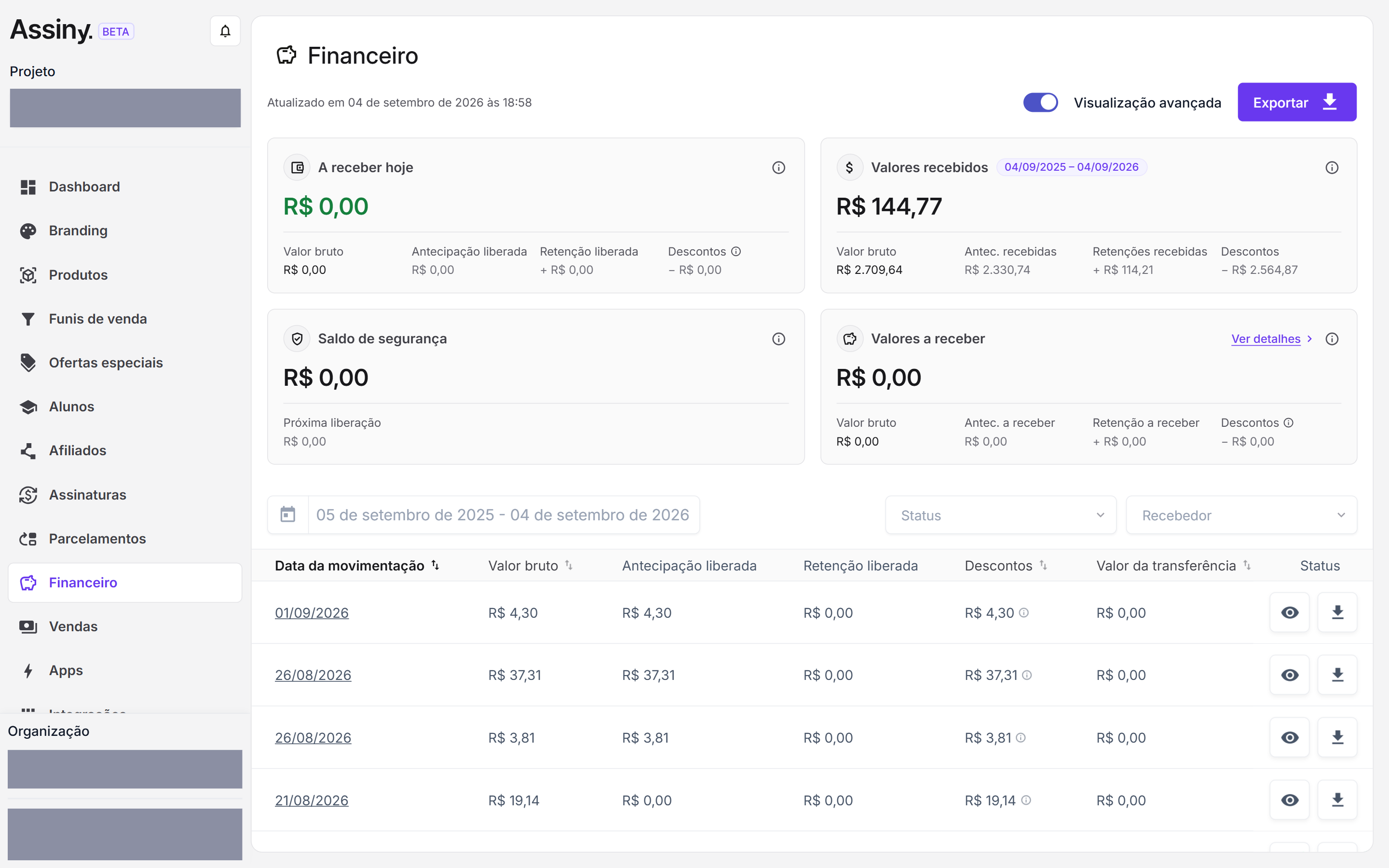 Tela do Financeiro com os quatro cartões, os filtros e a tabela de movimentações