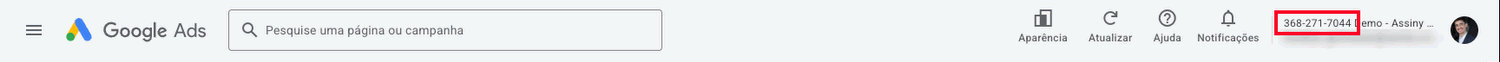 Barra superior do Google Ads com o Customer ID ao lado do nome da conta