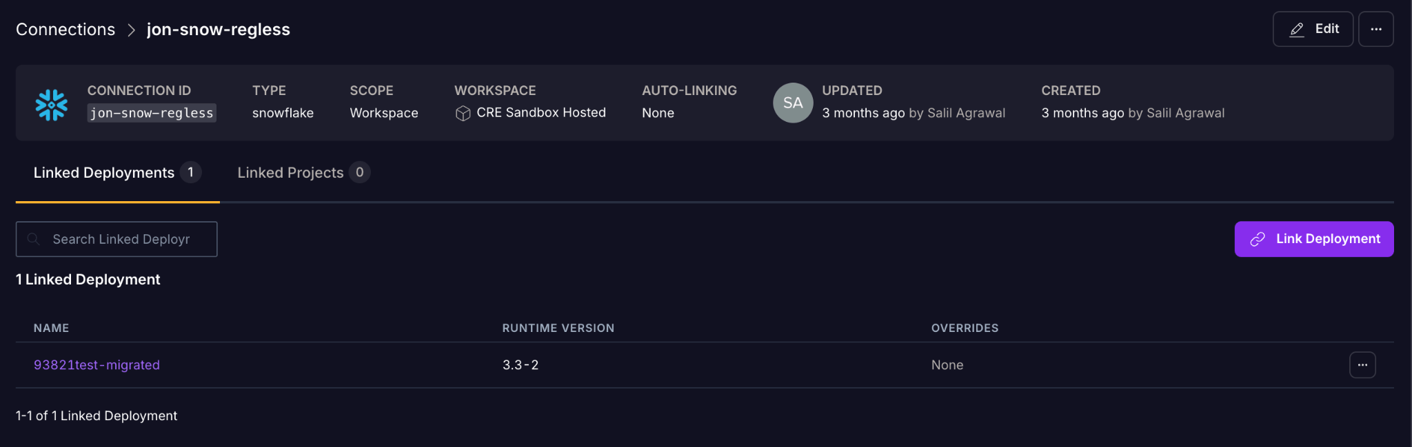 The connection details page with the Linked Deployments tab selected