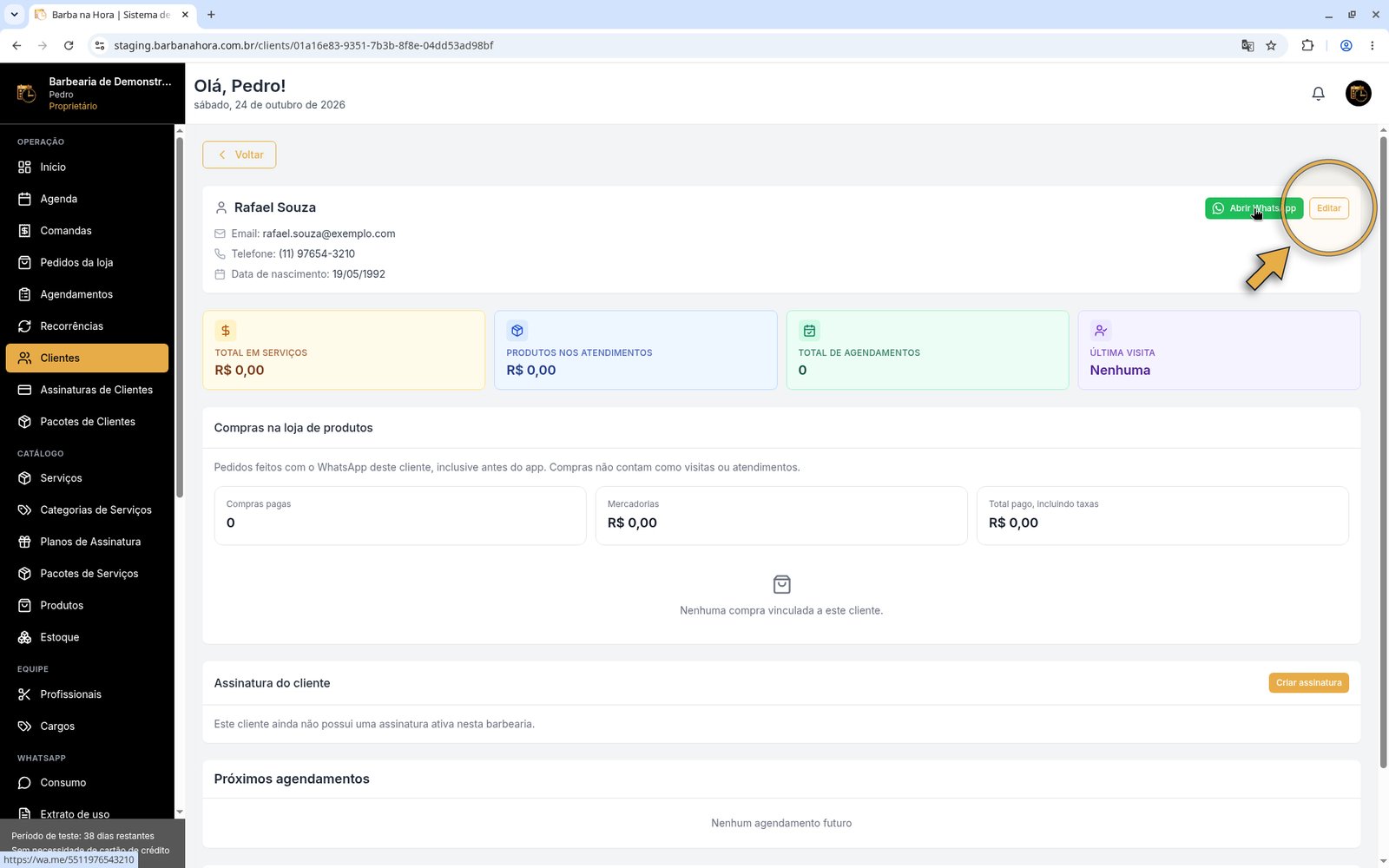 Página do cliente com seta no botão Editar