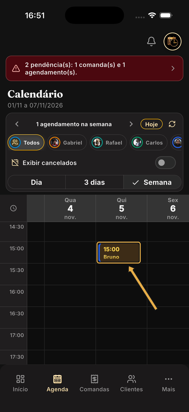 Calendário na visão Semana com o card 15:00 Bruno na quinta, 5 de novembro, e seta apontando para ele