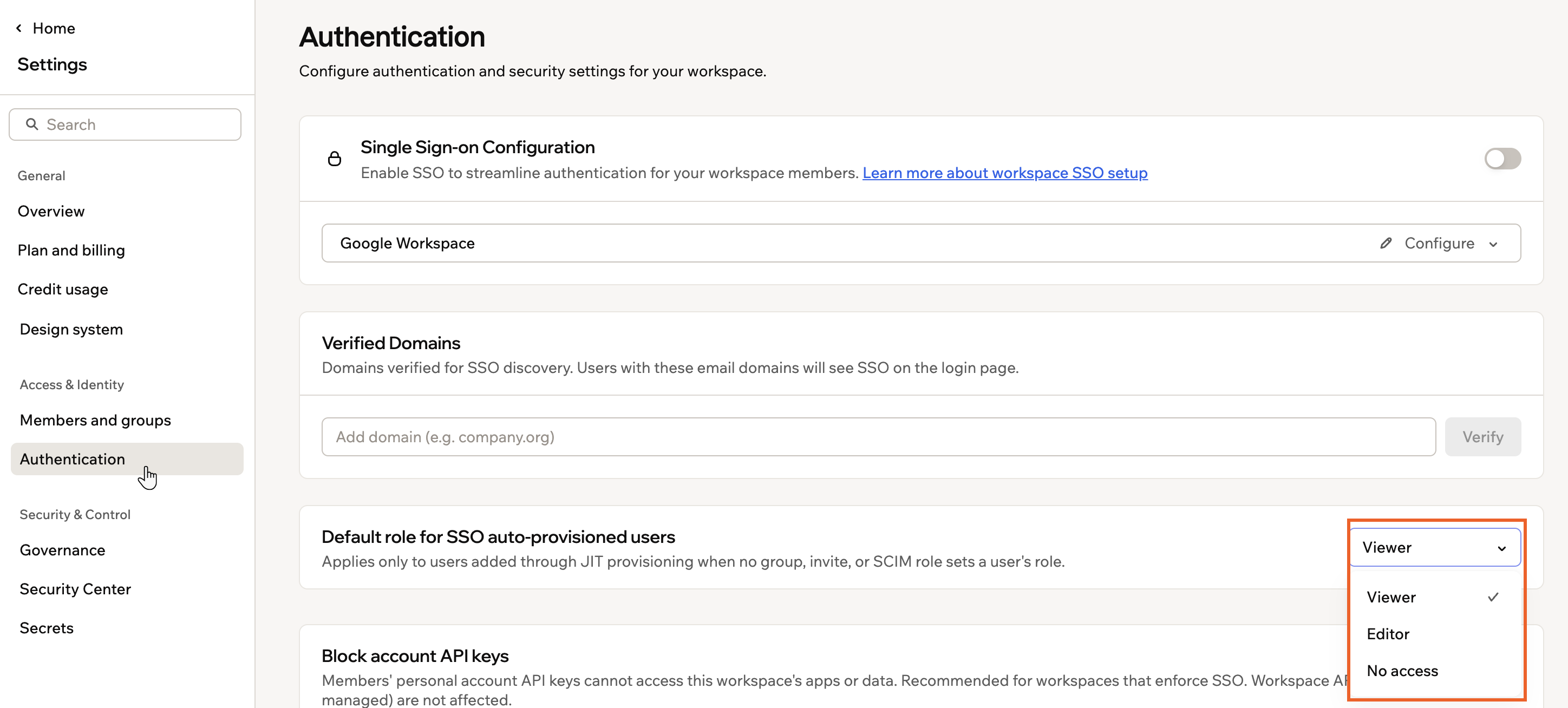 The Default role for SSO auto-provisioned users dropdown open, showing Viewer, Editor, and No access