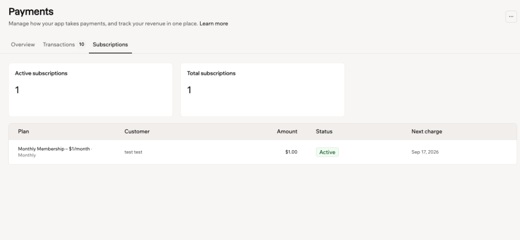 A Subscriptions tab showing a monthly plan with its customer, amount, status, and next charge date.
