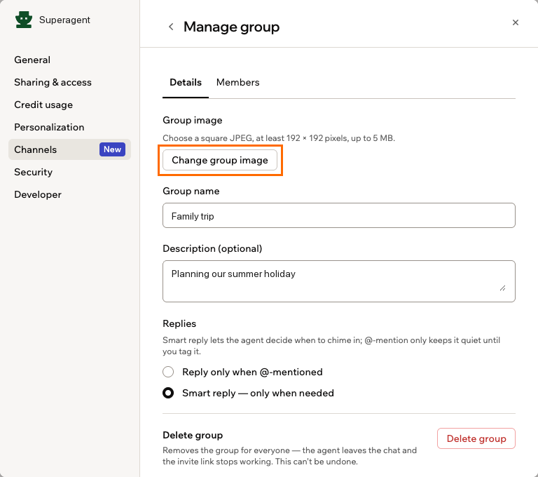 La finestra Manage group nella scheda Details con Change group image evidenziato