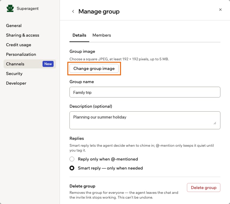 La finestra Manage group nella scheda Details con Change group image evidenziato