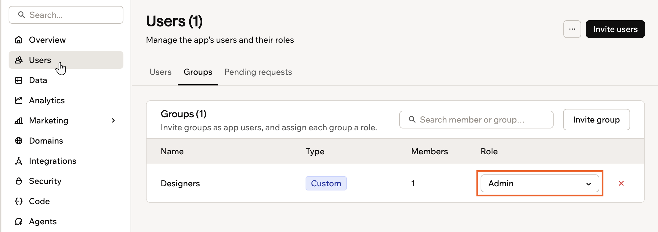 Change group role