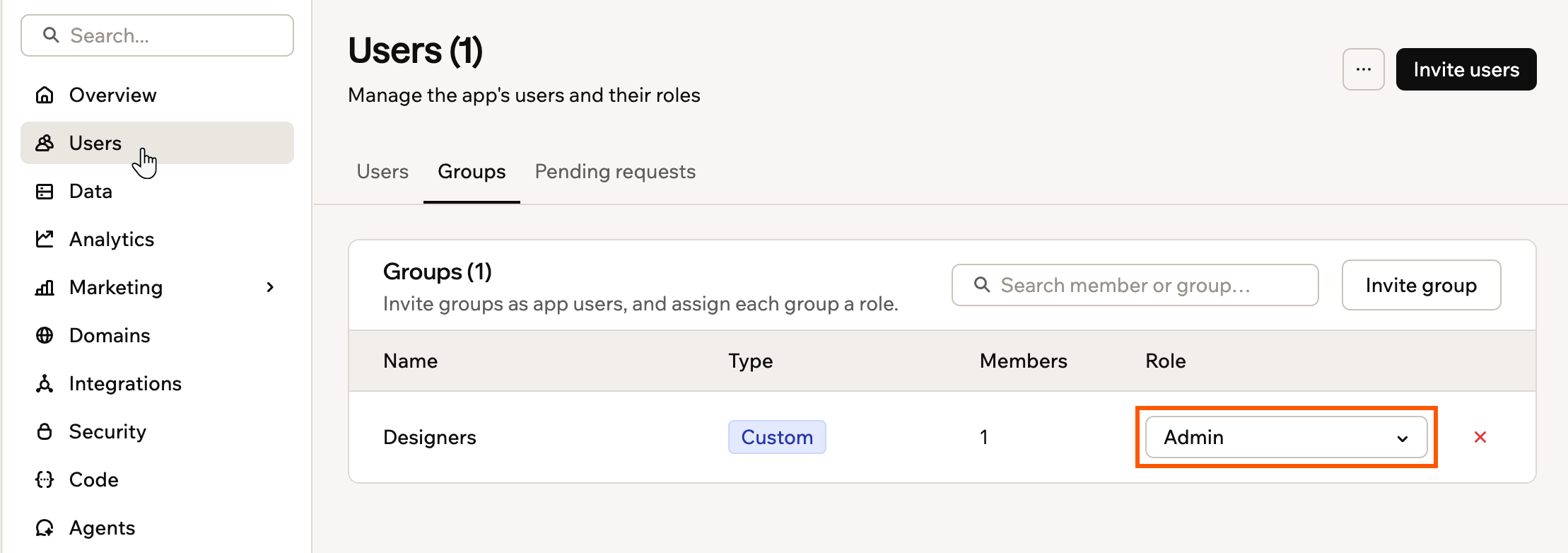 Change group role