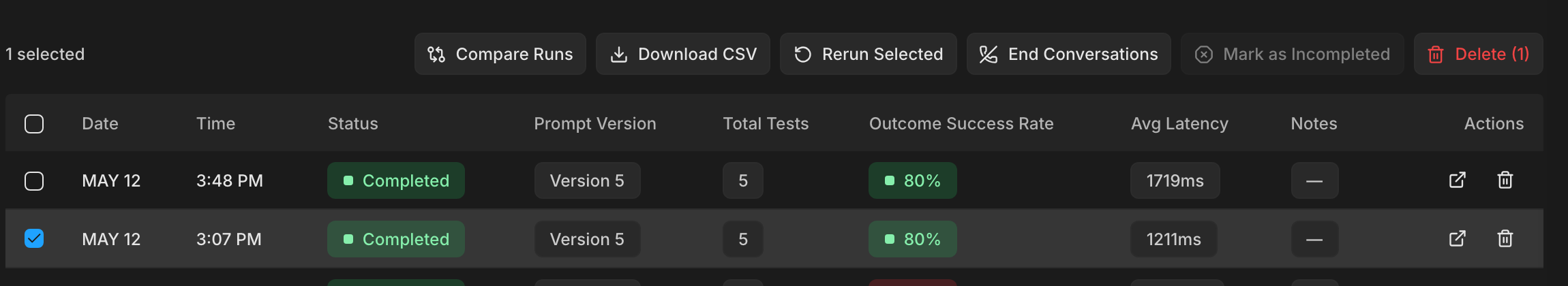 Run History with one run checked and the Compare Runs button enabled