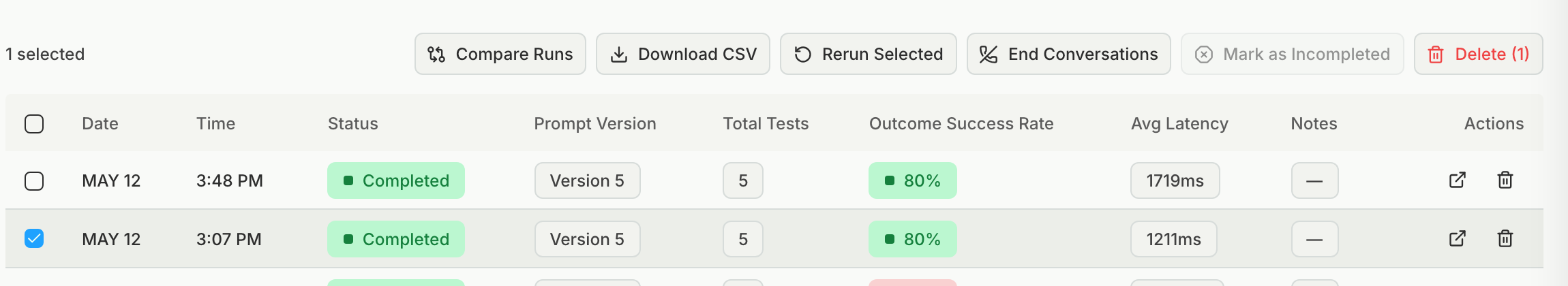Run History with one run checked and the Compare Runs button enabled