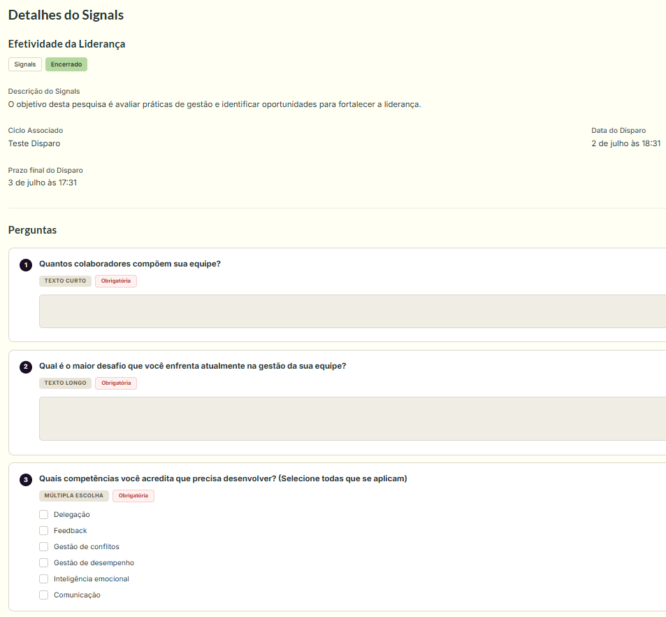 Tela de Detalhes do Signal, com badges de status, Informações gerais e seção de Perguntas listando cada pergunta com tipo, obrigatoriedade e alternativas