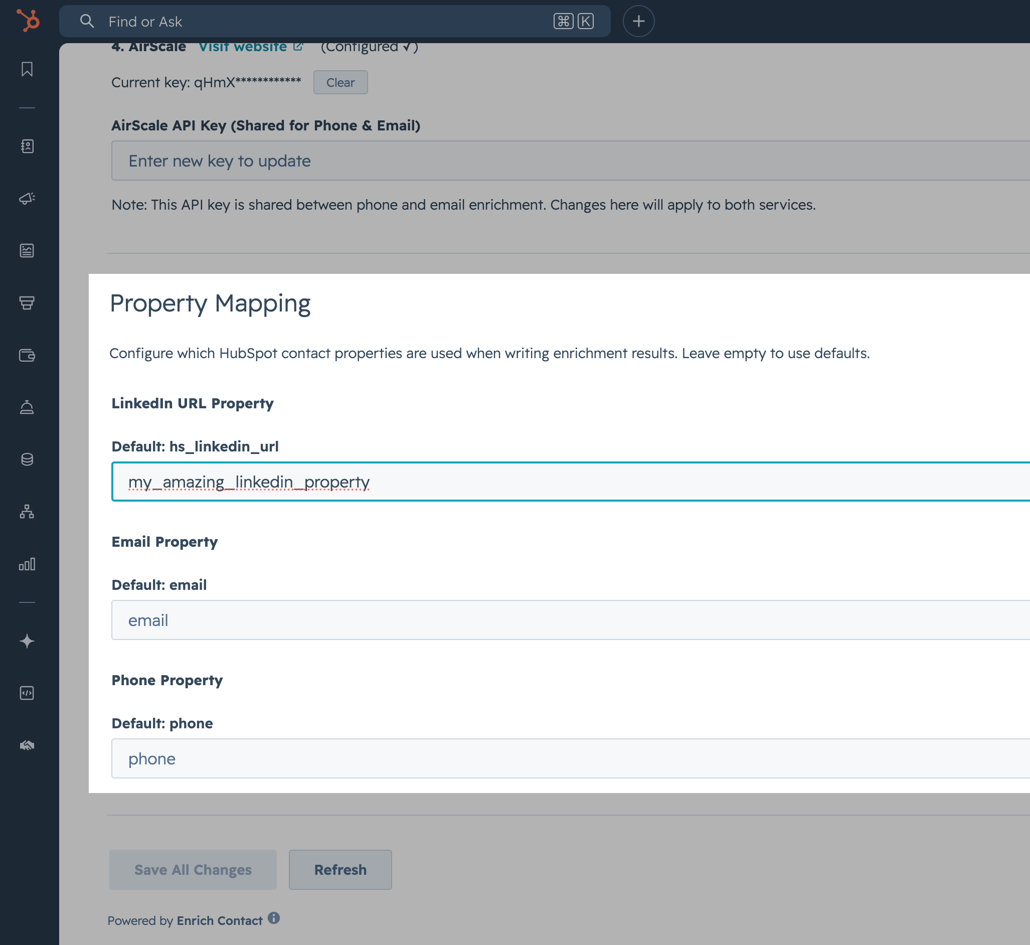 Section Property Mapping de la page de paramètres Enrich Contact avec les champs LinkedIn URL Property, Email Property et Phone Property