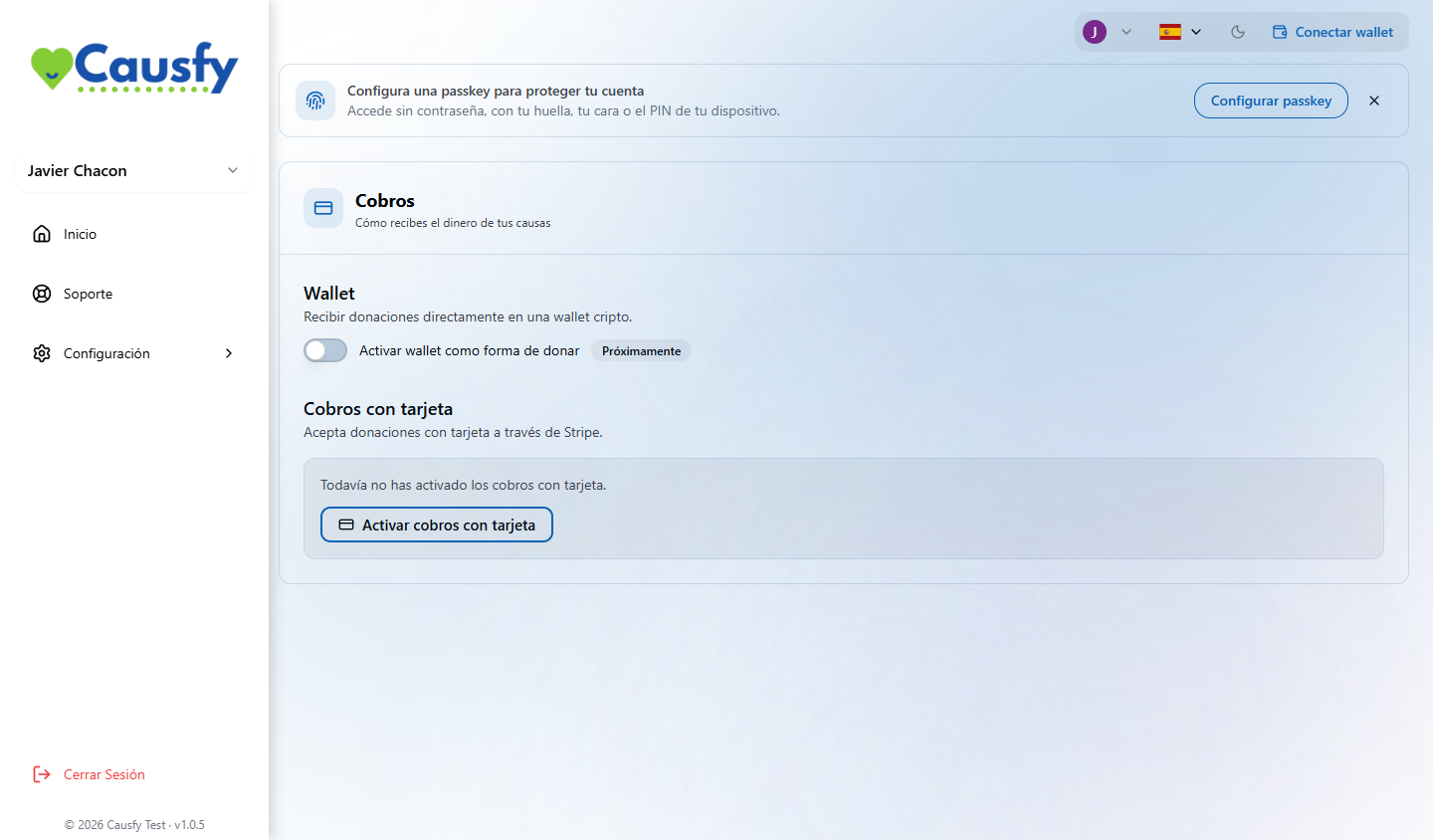 Pantalla de cobros con el interruptor de wallet cripto marcado como próximamente y el bloque de cobros con tarjeta sin activar