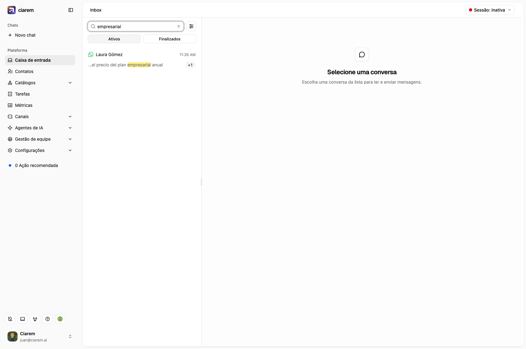 A lista da caixa de entrada buscando “empresarial”: o resultado mostra a mensagem mais recente que corresponde, com o termo destacado e um selo +1