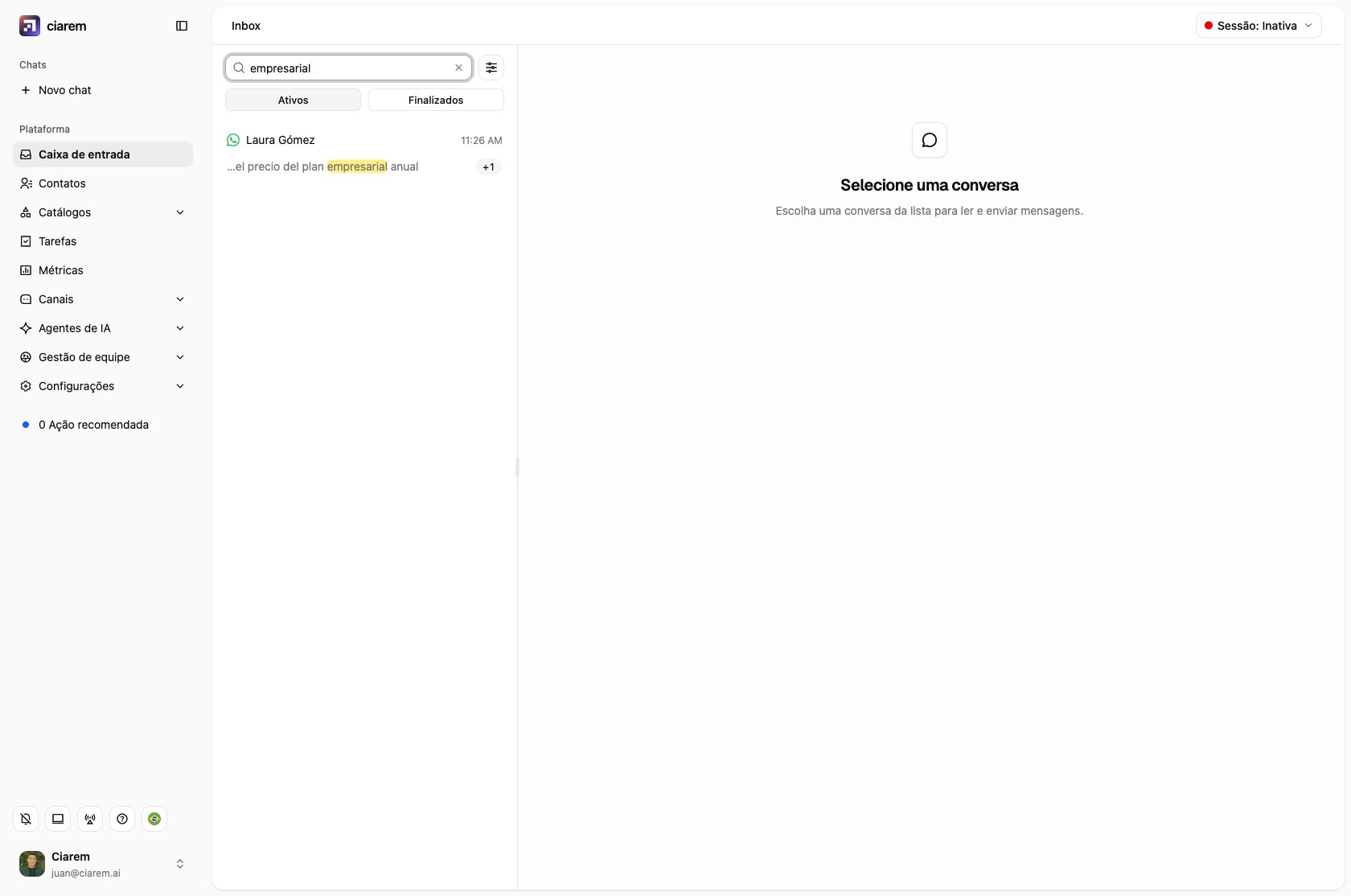 A lista da caixa de entrada buscando “empresarial”: o resultado mostra a mensagem mais recente que corresponde, com o termo destacado e um selo +1