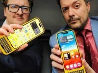 clicksfounders-mrmobile-crackberrykevin