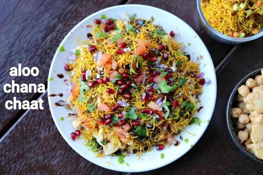 aloo-chana-chat-recipe-aloo-chole-chaat