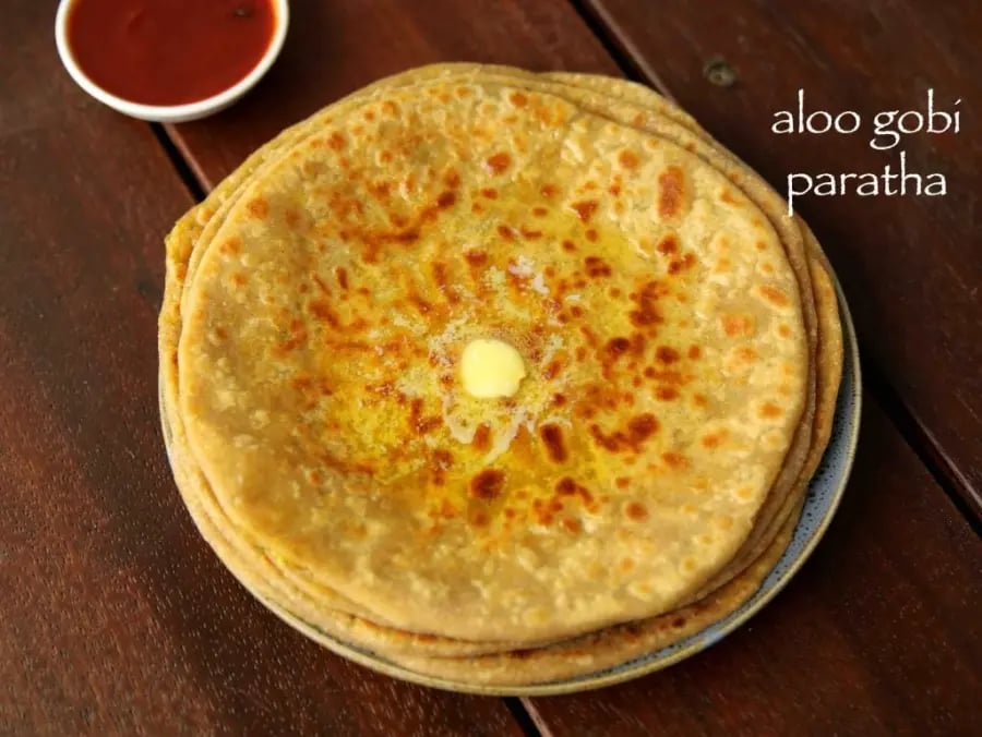aloo-gobi-paratha-recipe-aloo-ke-parathe