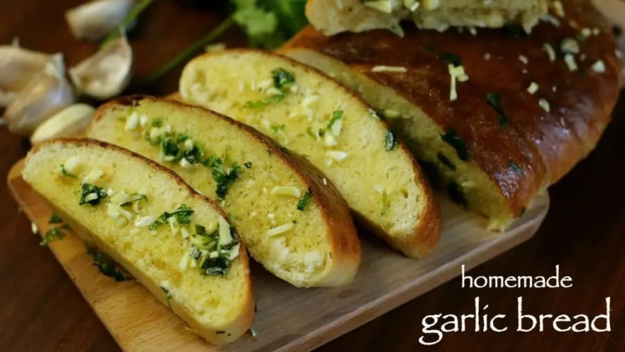 simple-easy-homemade-garlic-bread-recipe