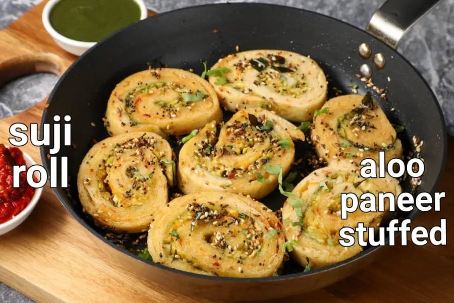 suji-roll-recipe-aloo-paneer-rava-roll