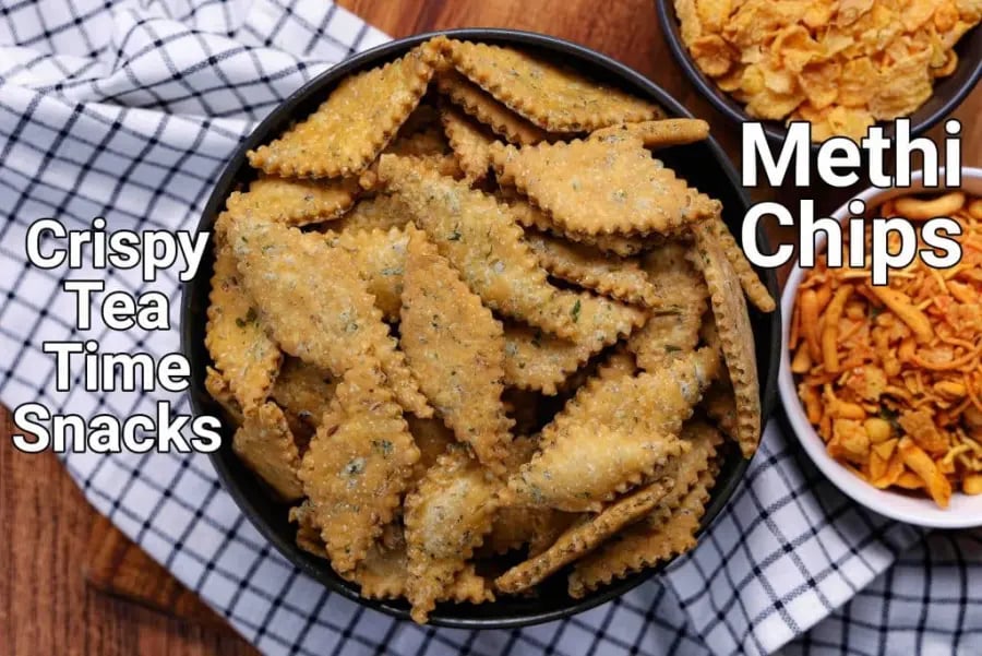 methi-rava-chips-recipe-methi-ka-nasta