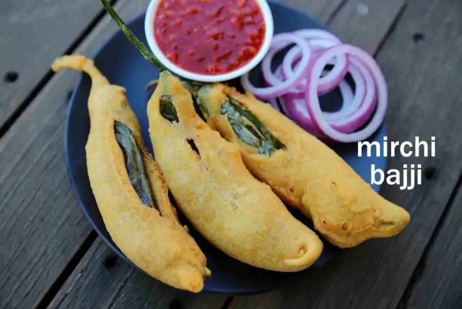 mirchi-bajji-recipe-chilli-bajji