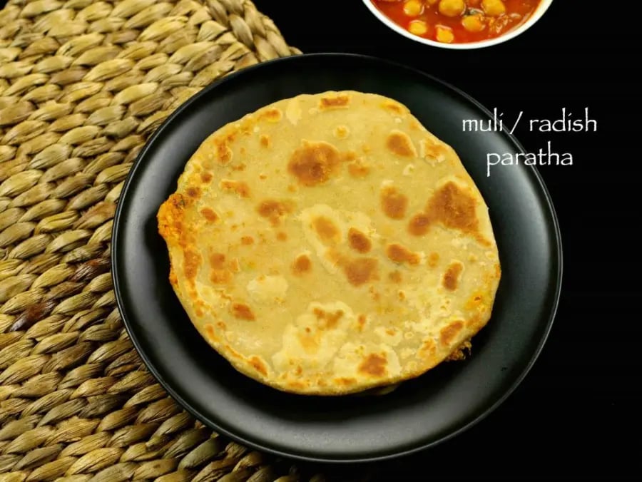 mooli-paratha-radish-paratha-recipe