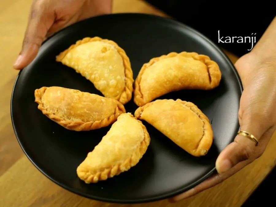 karanji-recipe-gujiya-recipe-karjikai