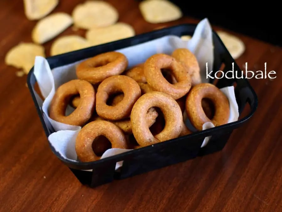 kodubale-recipe-ring-murukku-recipe