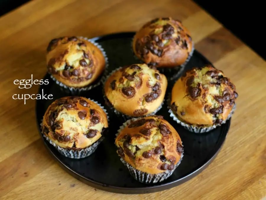 eggless-cupcakes-recipe-vanilla-cupcakes