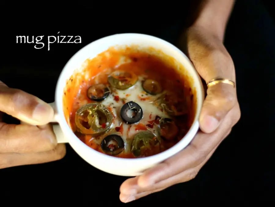 mug-pizza-microwave-recipe-2-mins