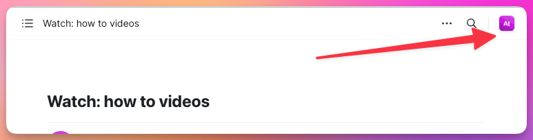 오른쪽 모서리에 Custom Logo가 있는 게시된 페이지