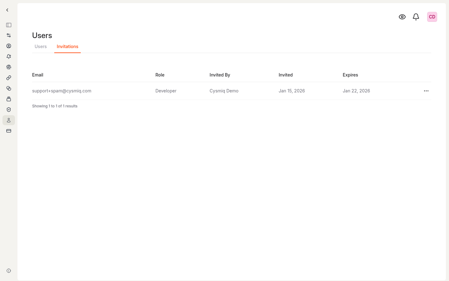 Invitations tab showing a pending invite.
