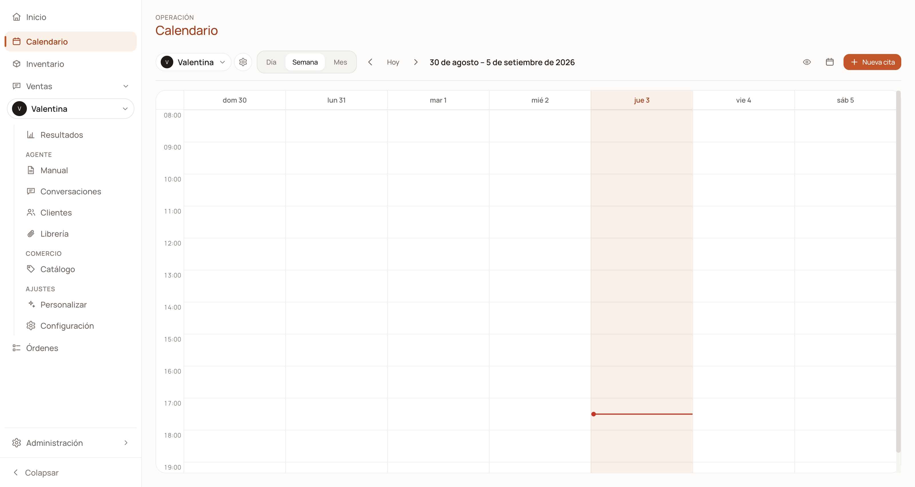 Pantalla Calendario de DarkFunnels en vista de semana, con el selector de agenda, los botones Día, Semana y Mes, y la columna del día de hoy resaltada