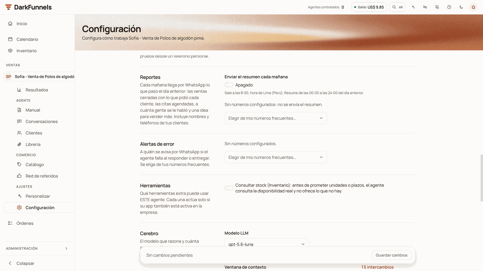 Sección Reportes de la Configuración con el interruptor Enviar el resumen cada mañana en Apagado y su lista de números vacía; debajo, Alertas de error, Herramientas y el comienzo de Cerebro