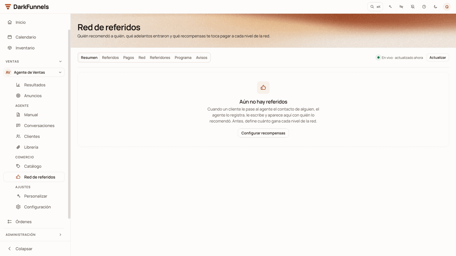 Empty Resumen (Summary) tab of the Red de referidos, with the «Aún no hay referidos» (No referrals yet) notice and the Configurar recompensas (Set up rewards) button