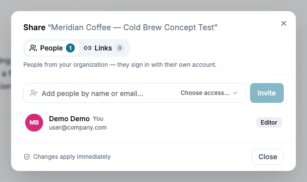 People tab with an invitation field, access-level selector, and current access list
