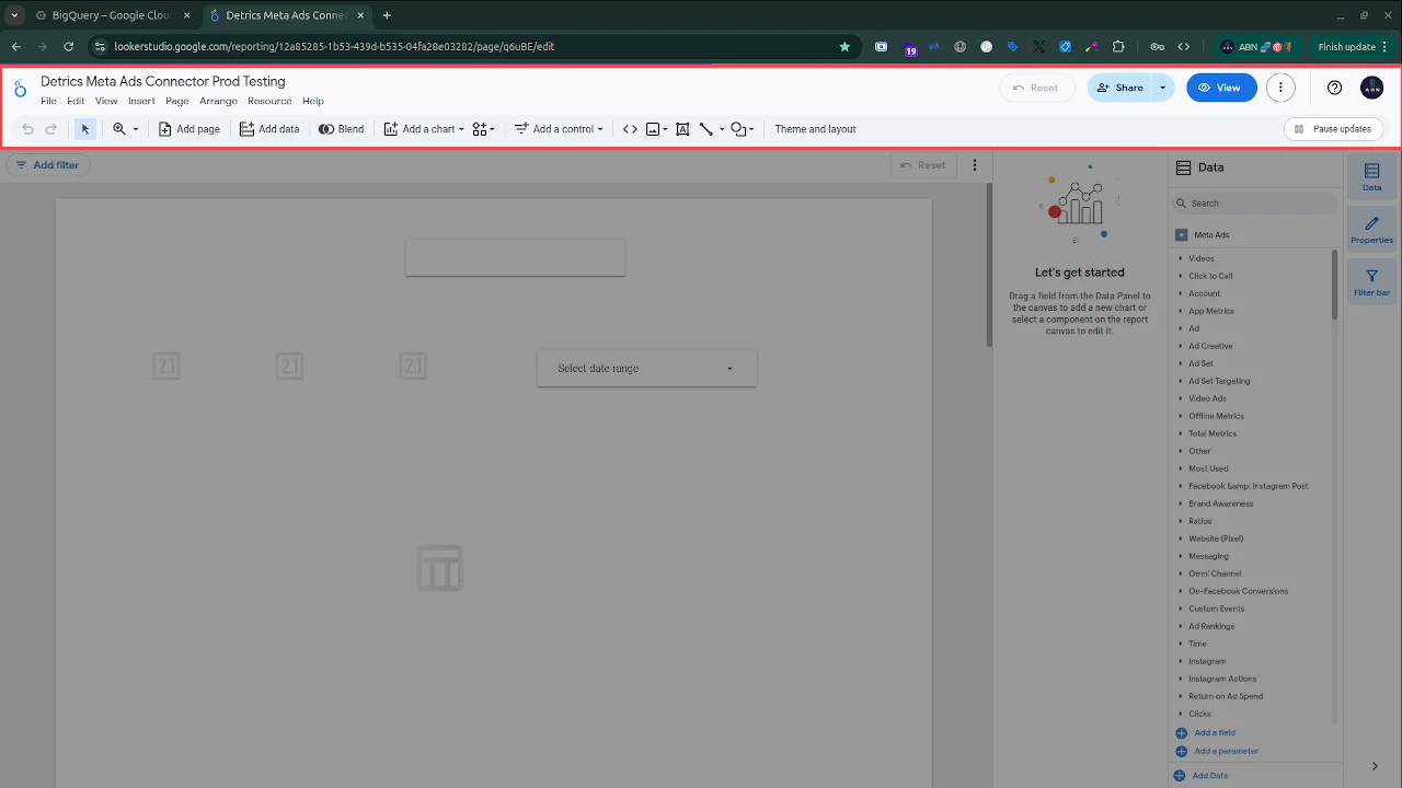 Looker Studio edit mode with the main toolbar