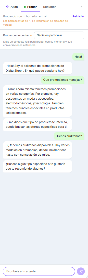 Pestaña Probar con el aviso de que se prueba contra el borrador actual, la advertencia de que las herramientas de API e integración se ejecutan de verdad, el selector Probar como contacto y una conversación con el agente
