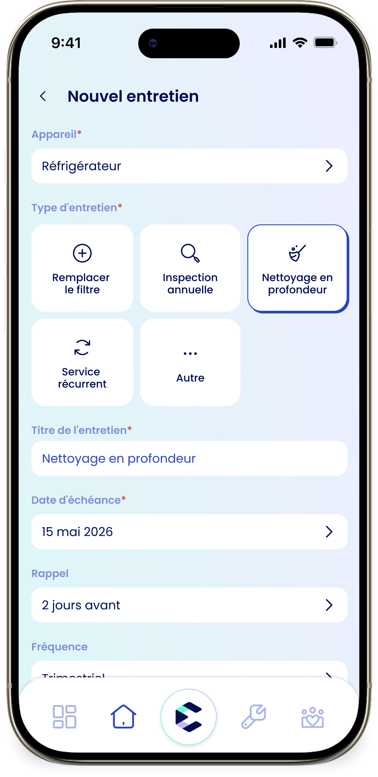 Nouvel entretien L'écran Ajouter un entretien avec le choix de l'appareil, les types d'entretien, la date d'échéance et la fréquence
