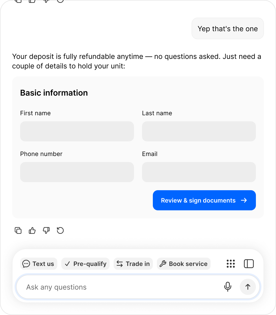 A chat conversation taking a refundable deposit to reserve a vehicle