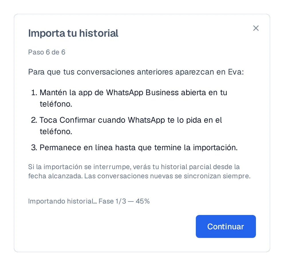 Pantalla Importa tu historial con los tres pasos para el teléfono y la línea de avance de la importación.