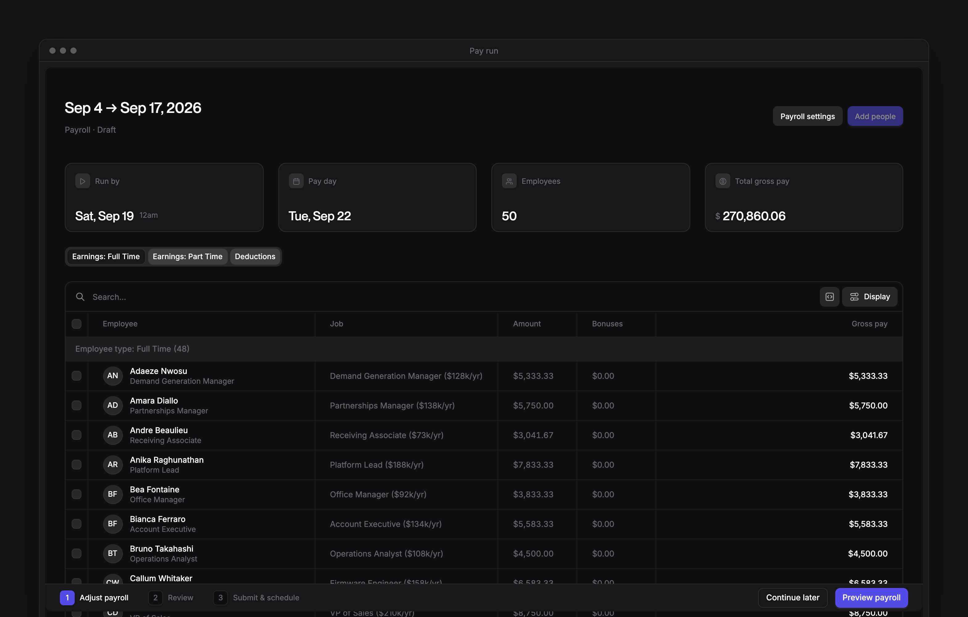 A Draft pay run on pay entry, with its dates, employee count and total gross pay above the Earnings tabs.