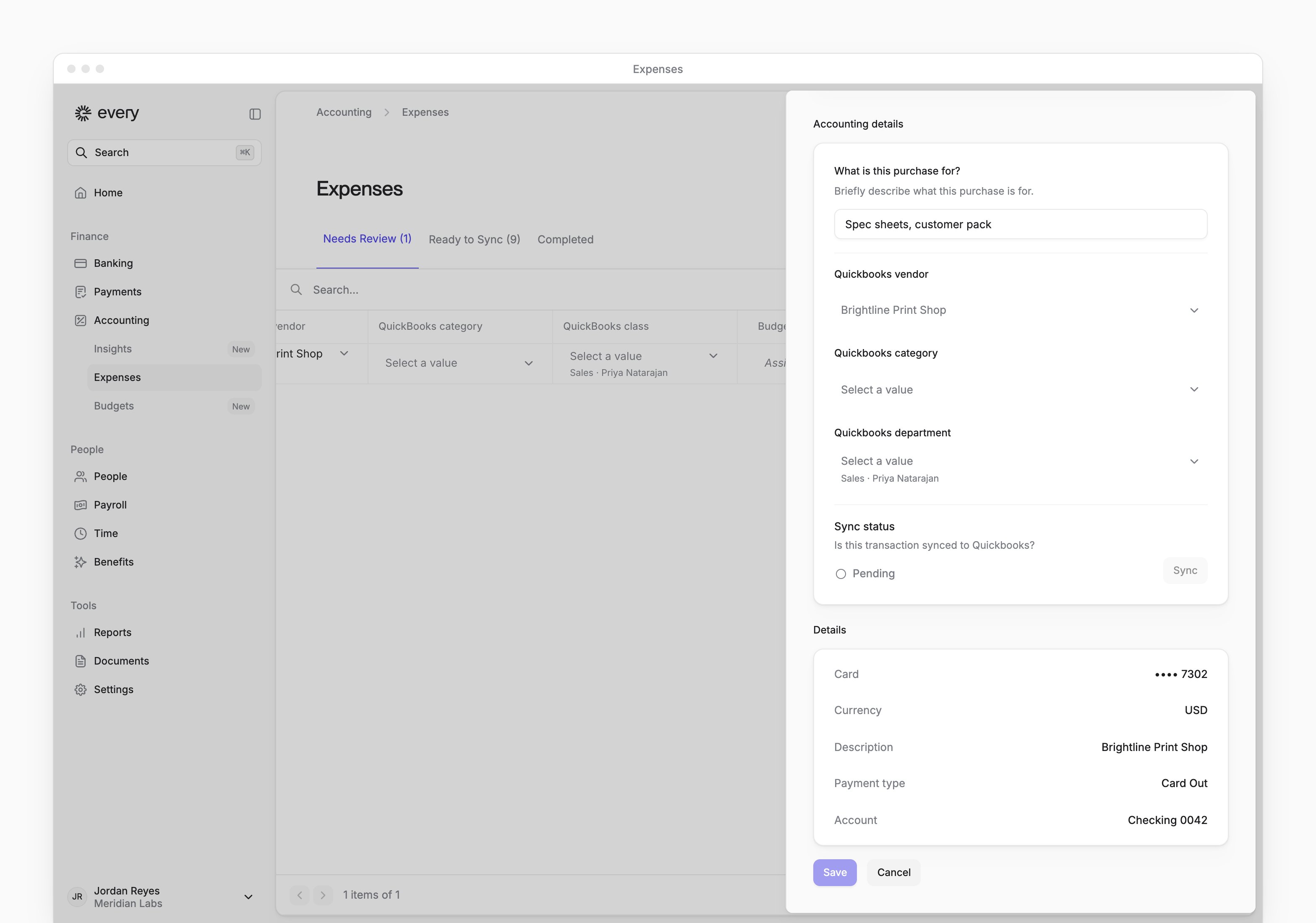 An expense's details with its memo, bookkeeping fields, sync status and transaction information beside the Expenses grid.